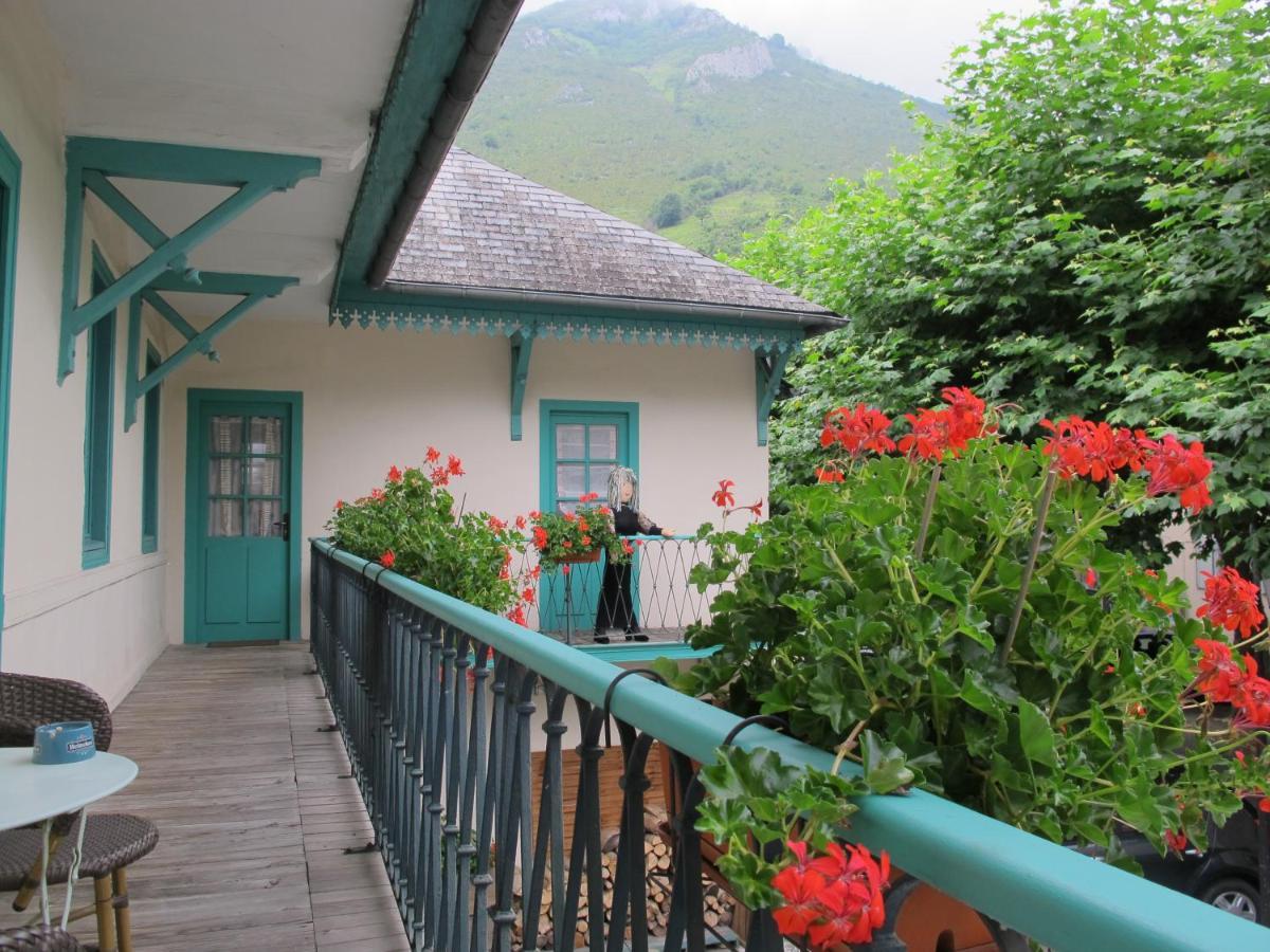 Vila La Cazalere Campan Exteriér fotografie